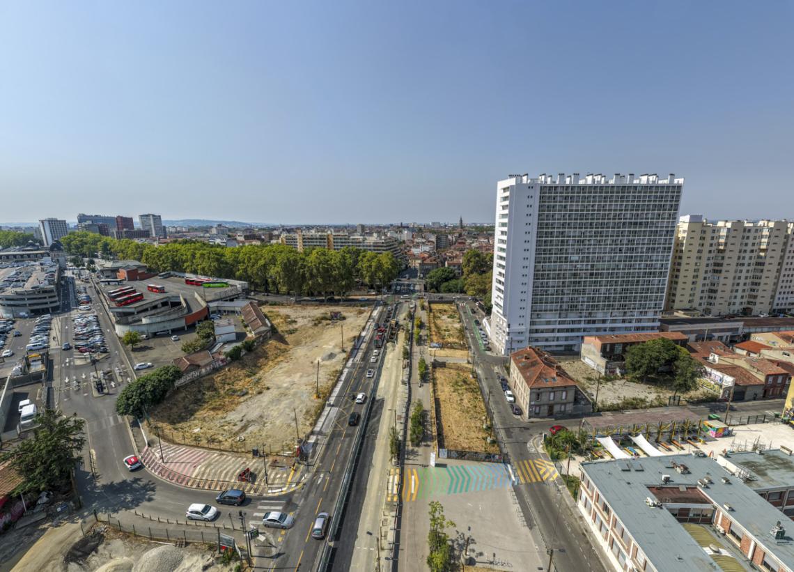 Image aérienne de l'avenue de Lyon à Toulouse