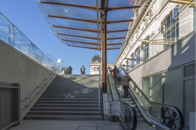 Métro : Moyen de Transport 