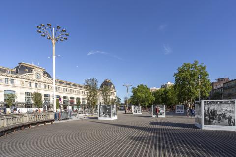 Parvis Gare